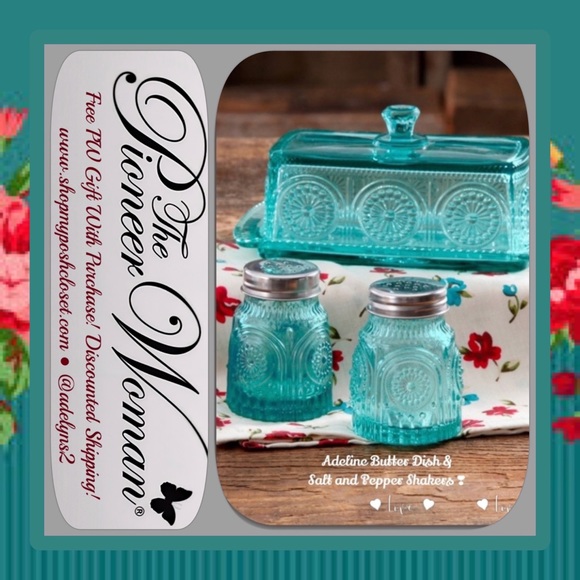 🌺 New Pioneer Woman Adeline Glass Butter Dish and Salt & Pepper Set - Picture 3 of 4